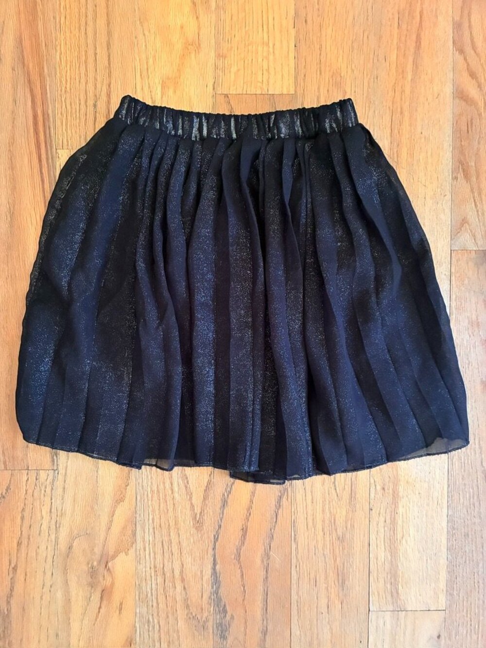 The Children's Place Girls Black Metallic Pleated Skirt Size 5/6